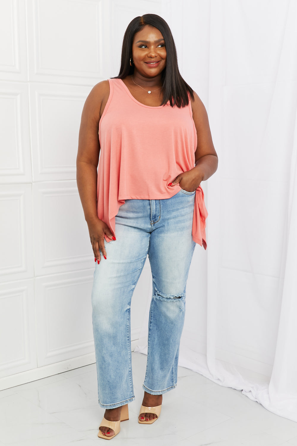Zenana Feel The Sun Shark Bite Hem Top